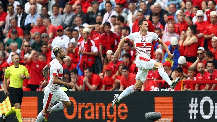 Швейцария одержала минимальную победу над Албанией - фото