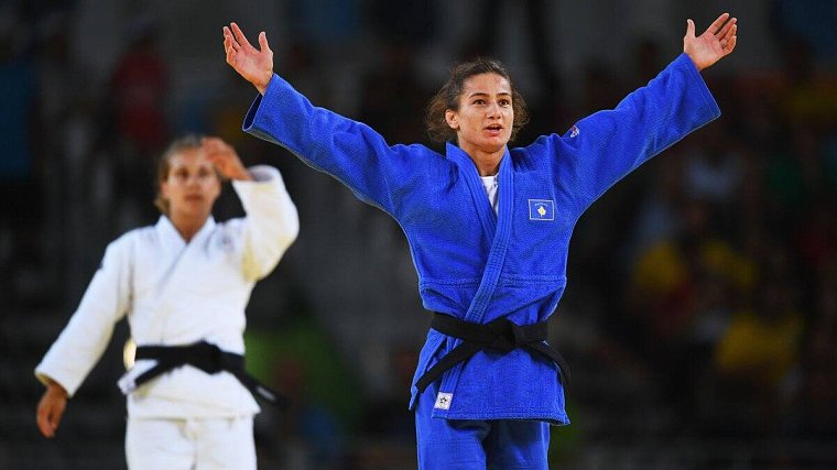Дзюдоистка Майлинда Келманди завоевала первую олимпийскую золотую медаль в истории Косово - фото