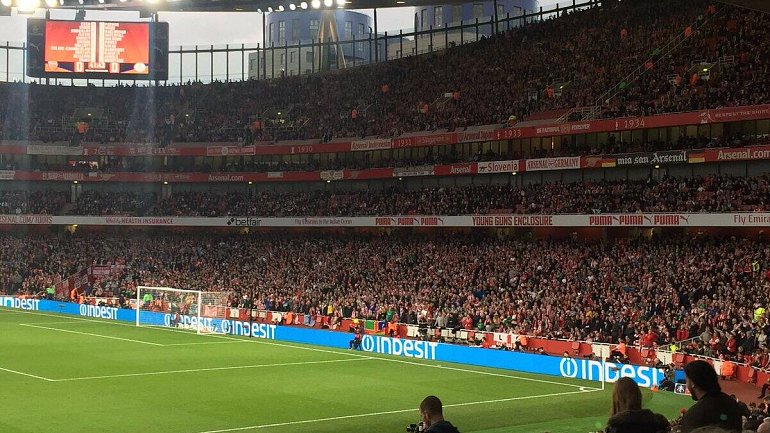 «Линкольн Сити» на матч с «Арсеналом» приехало поддержать девять тысяч человек - фото