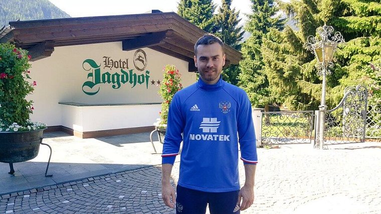 Игорь Акинфеев прибыл в расположение сборной России - фото