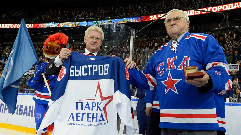Его ценил Тарасов, а Тихонов готов был обсуждать с ним хоккей даже в бане - фото