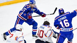 Двукратный олимпийский чемпион Евгений Зимин: По игре сейчас ни одна команда в КХЛ не может сравниться со СКА - фото