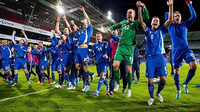Турция крупно проиграла Исландии и лишилась шансов сыграть на Чемпионате Мира - фото