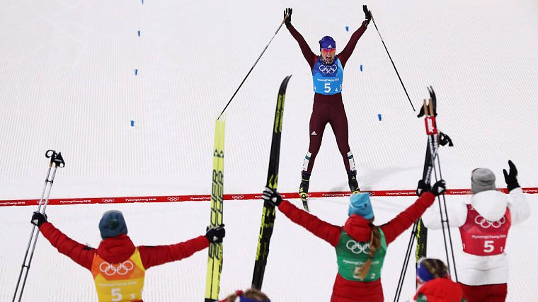 Вяльбе снова ликует! Женская сборная России выиграла на Олимпиаде «бронзу» в эстафете - фото