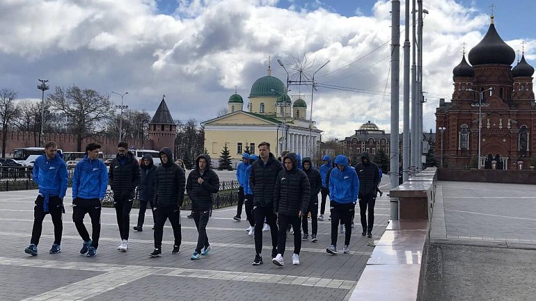 Игроки «Зенита» погуляли по тульскому Кремлю. На матче ожидают аншлаг - фото