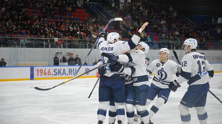 Питерское «Динамо» победило «СКА-Неву» в третьем матче финала ВХЛ - фото