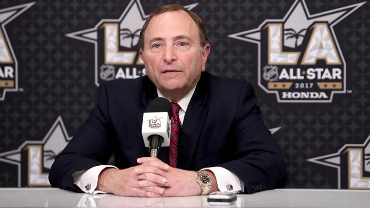Комиссионер НХЛ признался, что не знает, когда сможет возобновиться сезон - фото