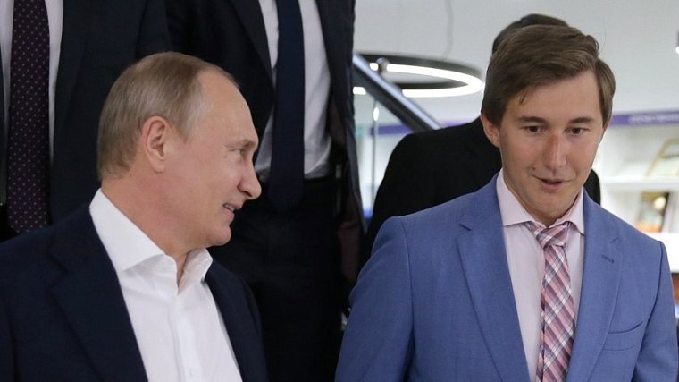 Владимир Путин делегировал в Общественную палату трех спортсменов - фото