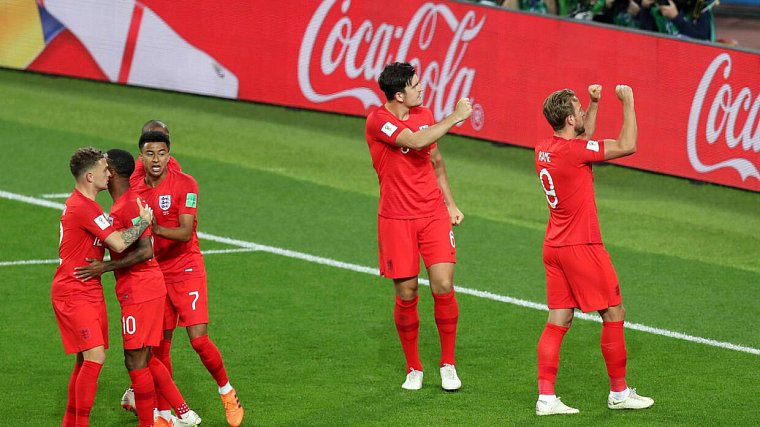 На тренировке сборной Англии после матча с Колумбией только девять игроков - фото