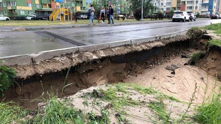 Мэр Нижнего Новгорода: Причина разрушения набережной — бездумность со стороны подрядчика - фото