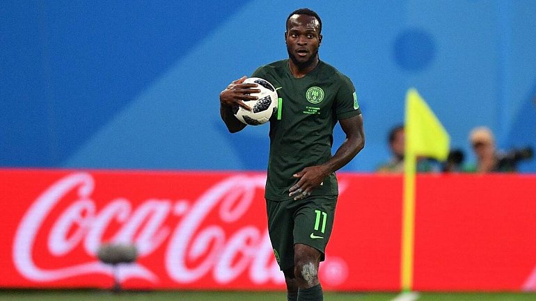 Виктор Мозес завершил карьеру в сборной Нигерии в 27 лет - фото