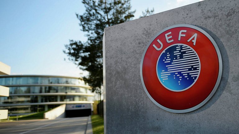 УЕФА планирует создать третий клубный турнир - фото