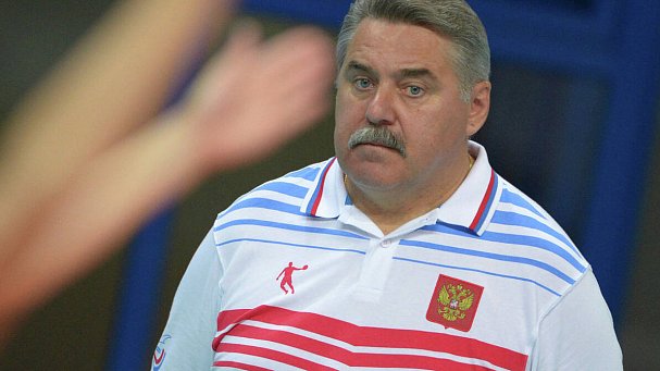 Тренер для сборной России: усы надежды, герой Лондона или иностранец? - фото