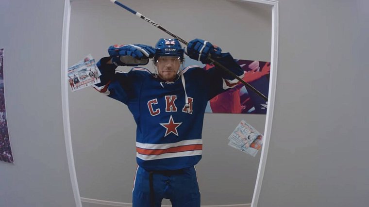 Артем Дзюба стал хоккеистом и снялся в чумовом ролике для СКА (ВИДЕО) - фото