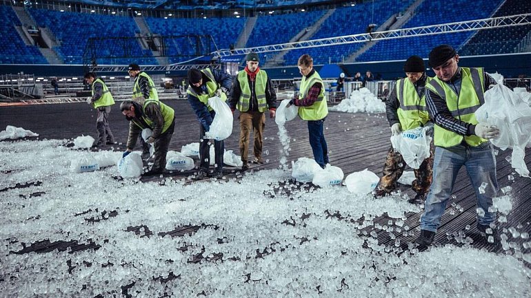 Закрытая крыша и коктейльный лед. Петербург готовится принять «Классику» - фото