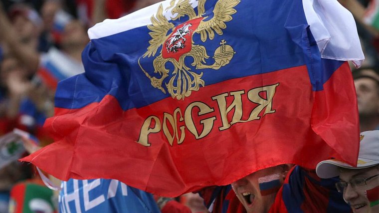 На чемпионате мира в Канаде забыли про российский флаг. Это перерастет в скандал? - фото