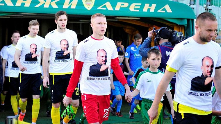 Адиев рассказал, что был против акции игроков «Анжи» в его поддержку - фото