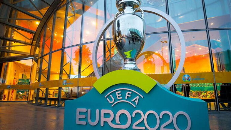 Большой футбол: на Петербургском международном экономическом форуме обсудят подготовку к Евро-2020 - фото
