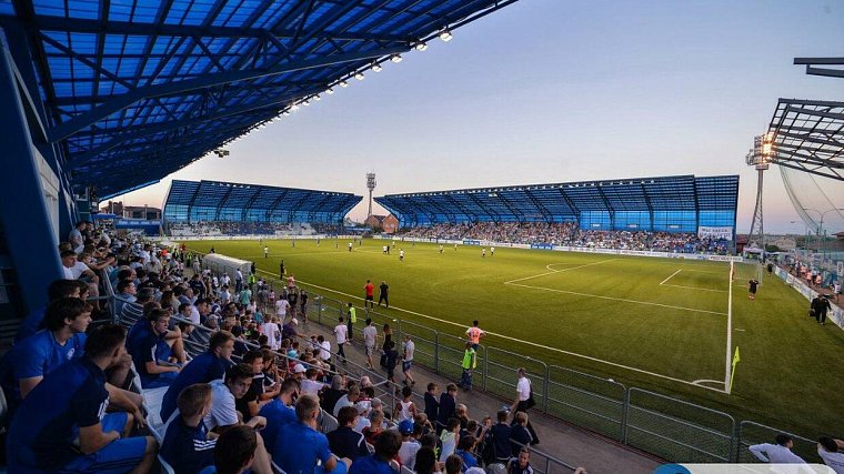 «Оренбург» хочет играть дома в РПЛ, «Крылья Советов» не против соседства на одном стадионе - фото