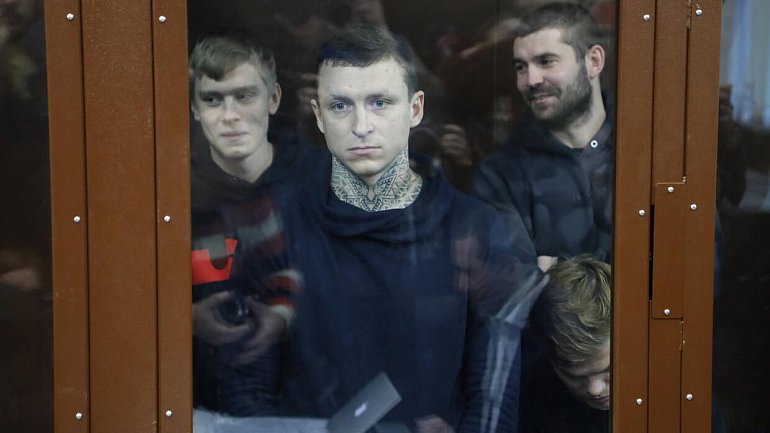 Адвокат рассказал, в какой колонии будут отбывать наказание Мамаев и Кокорин - фото