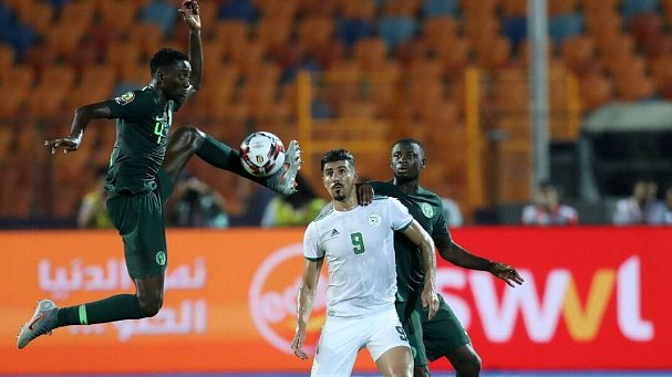 Алжир вышел в финал Кубка Африки, обыграв Нигерию - фото