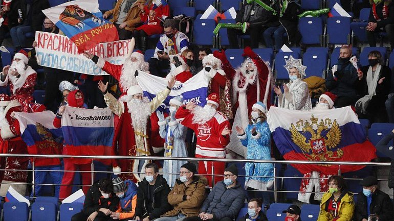 Кожевников объяснил низкую посещаемость на матчах КХЛ - фото