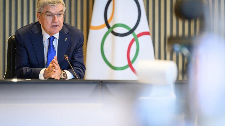 Министр спорта Польши требует отменить членство IBA в МОК из-за допуска россиян - фото