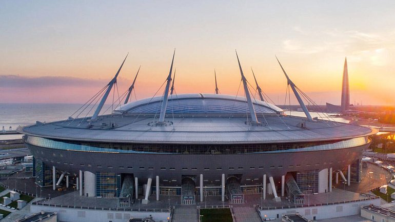 Финал Лиги чемпионов в 2021 году пройдет в Санкт-Петербурге - фото