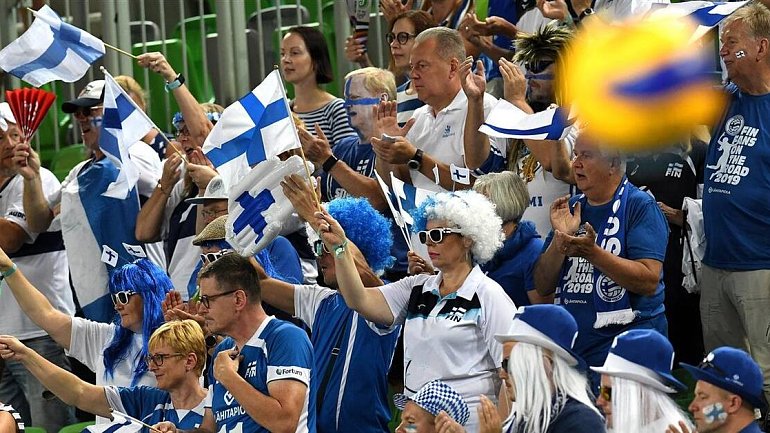 ЧЕ-2019. Финны сделали хоккей из волейбола, но им это не помогло - фото