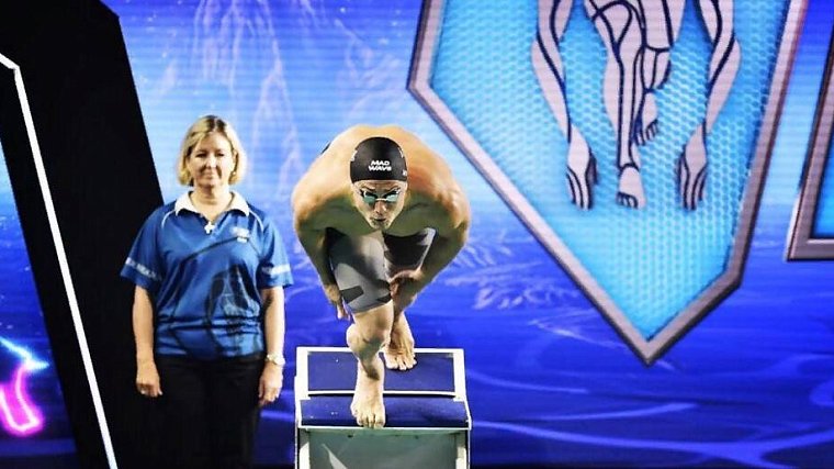 Россияне взяли 34 награды на Кубке мира по плаванию в Казани - фото