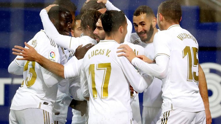 «Реал» разгромил «Эйбар». Команда из Мадрида не пропускает 5 матчей подряд - фото
