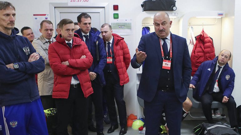 Россия пропустила Алжир в рейтинге ФИФА - фото
