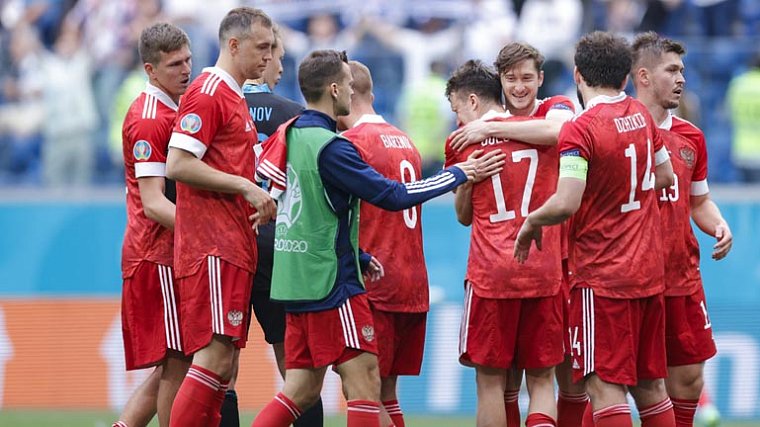 Каррера заявил, что сборная России могла выйти в плей-офф на ЧМ-2022 - фото