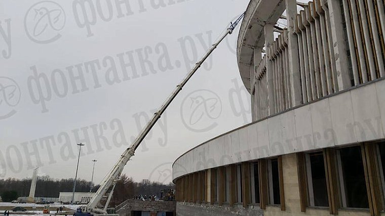 В Петербурге начали сносить СКК, а проведение чемпионата мира по хоккею 2023 года все еще под вопросом - фото