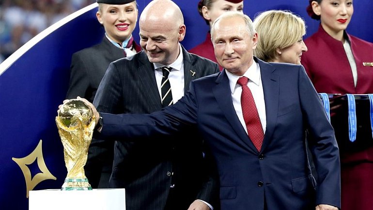 Путин поздравил эмира Катара с предстоящим стартом чемпионата мира - фото