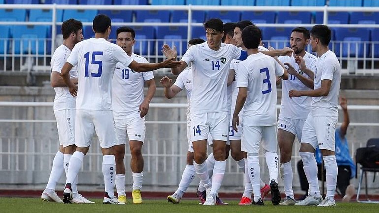 Нападающий сборной Узбекистана заявил, что команда не шутила над ничьей России и Таджикистана - фото