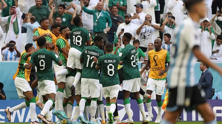 Аргентина проиграла Саудовской Аравии в матче первого тура группового этапа ЧМ-2022 - фото