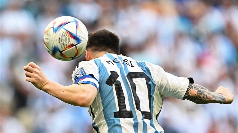Аргентина опозорилась на старте ЧМ-2022! Месси забил первый гол при помощи экс-игрока «Зенита» - фото