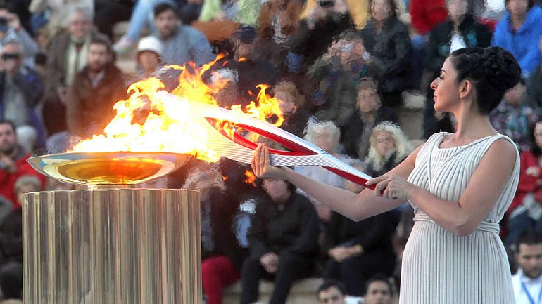 Церемония зажжения олимпийского огня в Греции пройдет, но будут ограничения - фото
