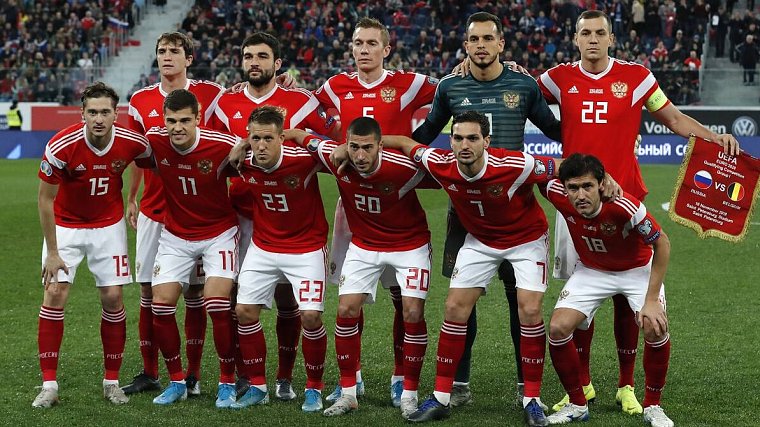 Перенос Евро сделает сборную России сильнее. За год подойдет группа способной молодежи - фото