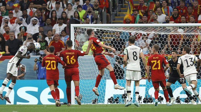 Сборные Испании и Германии сыграли вничью на чемпионате мира-2022 - фото