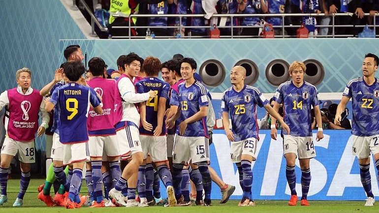 Япония вышла в плей-офф чемпионата мира-2022 с первого места в группе - фото