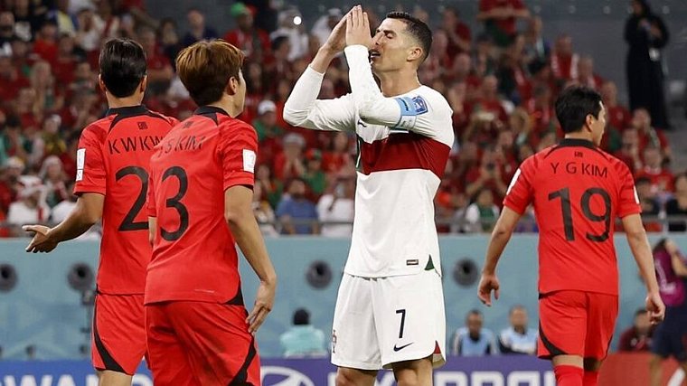 Игрок сборной Южной Кореи оскорблял Роналду в матче чемпионата мира-2022 - фото