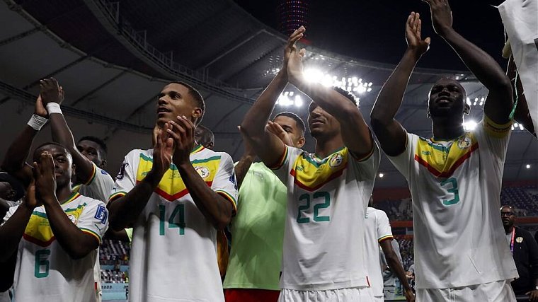 Сенегал рискует остаться без главного тренера в матче против Англии - фото