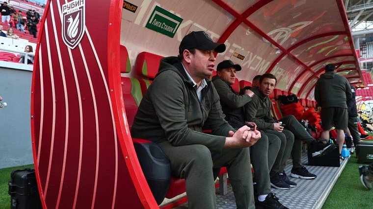 Дзагоев рассказал, как игроки «Рубина» отреагировали на уход Слуцкого - фото