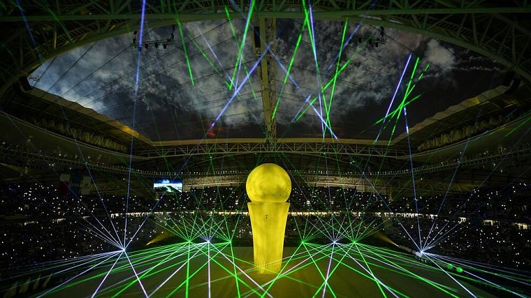 Что происходит на ЧМ-2022: Катар атакован любителями пива, Роналду могут разжаловать из капитанов - фото