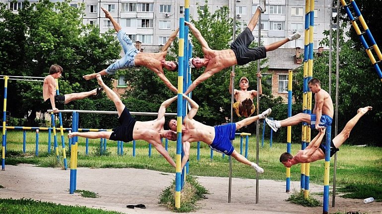 В Петербурге разрешат уличный спорт. Какие еще послабления ждут горожан - фото