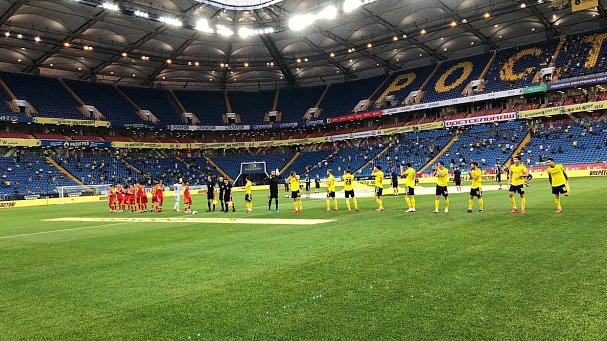 Выздоровевший «Ростов» нанес поражение «Арсеналу» боевым составом - фото