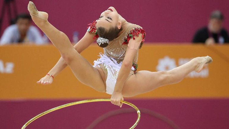 Дина Аверина выиграла золото первого в истории онлайн-турнира - фото
