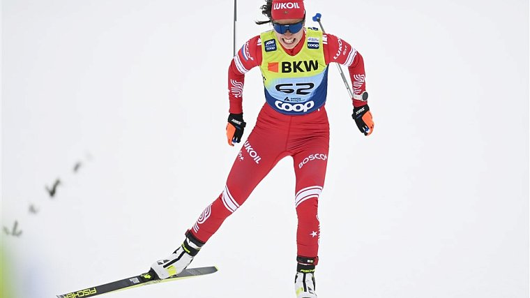 Степанова выиграла гонку с раздельного старта классическим стилем на этапе Кубка России - фото